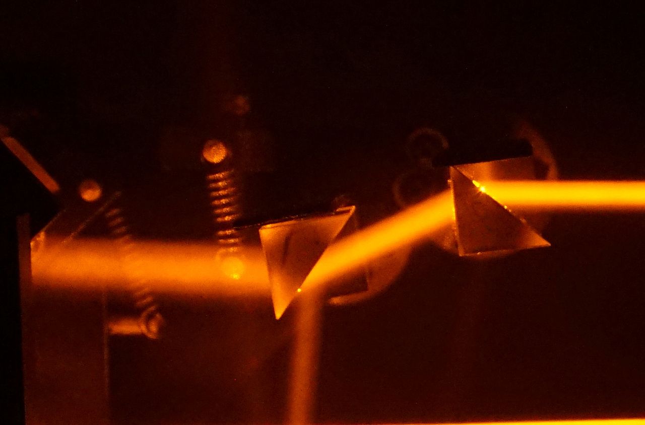 Pulsed Laser Calculator