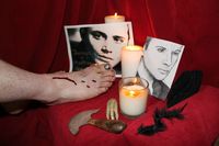 #80 Supernatural nail art. With Glitter. On hairy toes.